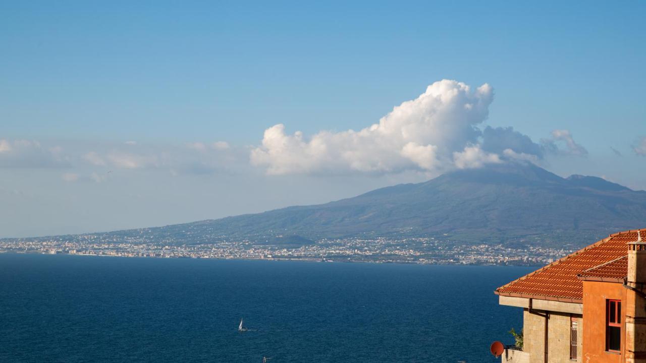 Il Melograno Relais Panzió Vico Equense Kültér fotó
